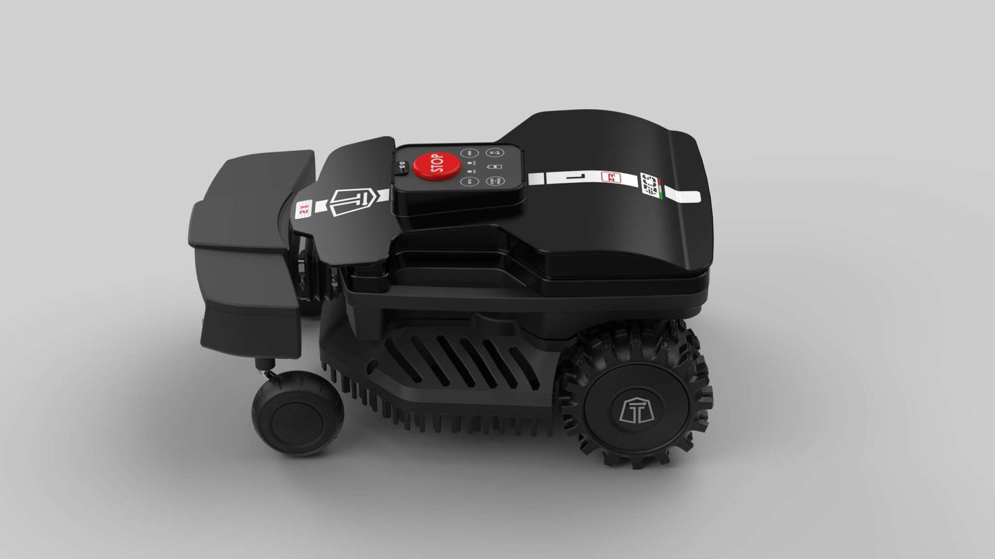 Das Bild zeigt den schwarzen Mähroboter Techline ZR in einer seitlichen Ansicht. Der grau-weiße Hintergrund sorgt für eine klare und fokussierte Darstellung des Geräts.